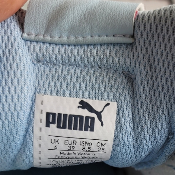 Puma Womens Suede Vikky 367991 01 Light Blue Shoes - Picture 7 of 12